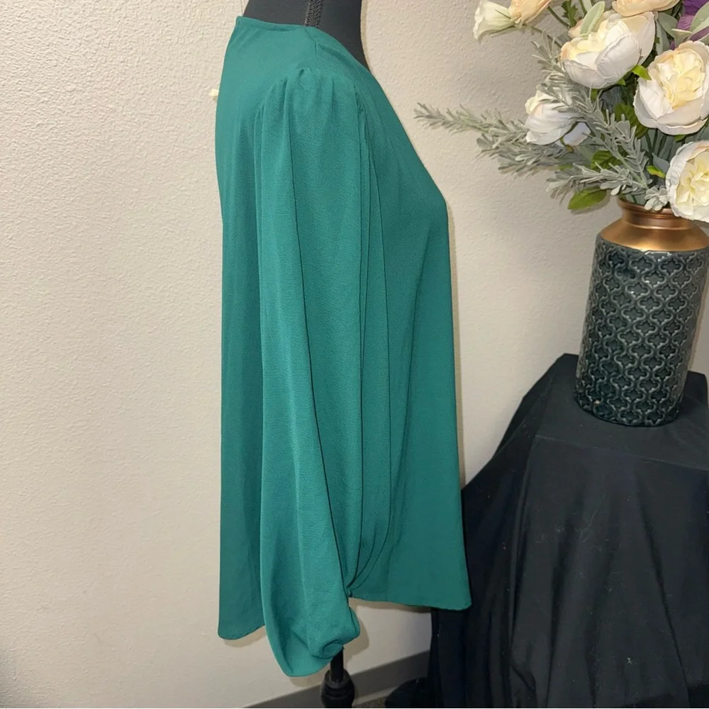 NWT JODIFL Teal V-Neck Blouse Balloon Sleeves Flowy Boho Chic - Picture 4 of 9